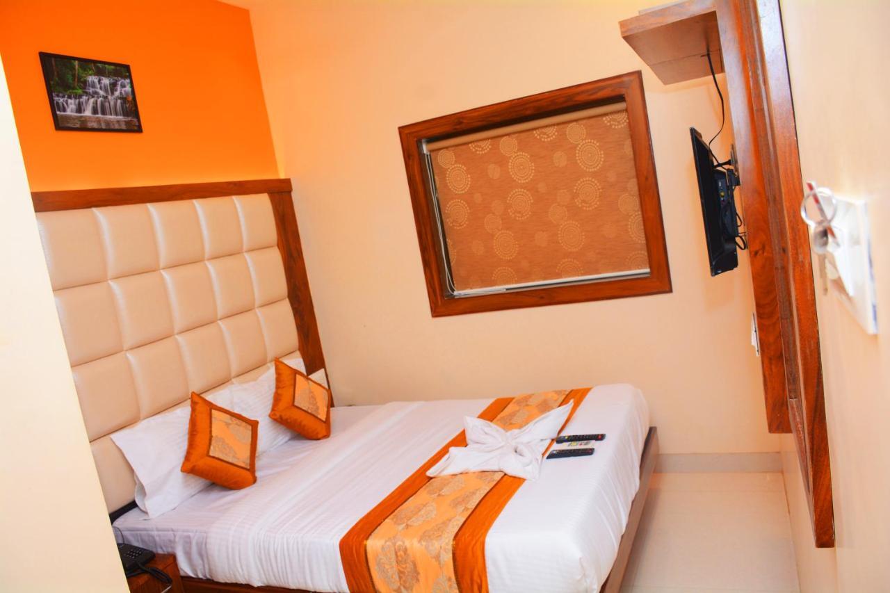 Hotel Nest N Rest - Bombay Exterior foto
