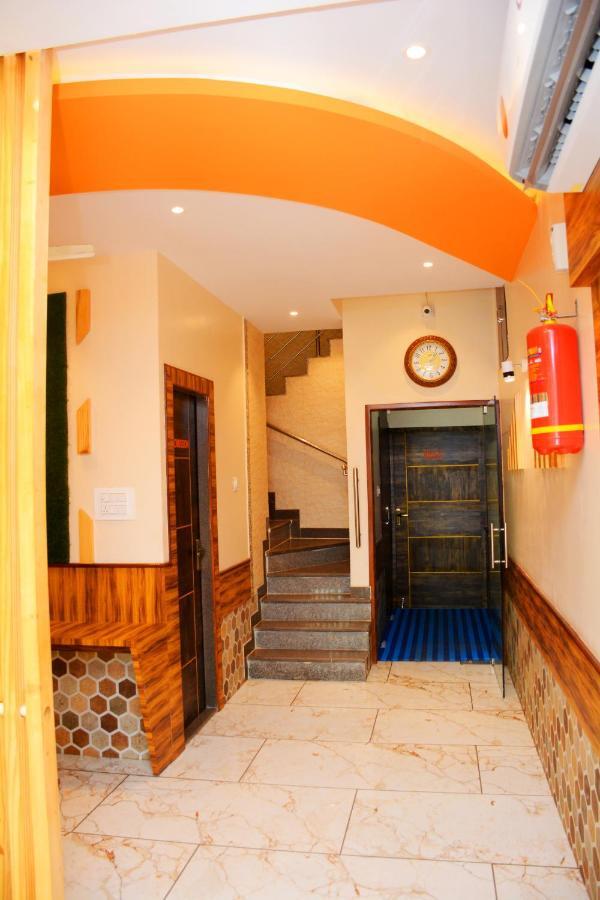 Hotel Nest N Rest - Bombay Exterior foto