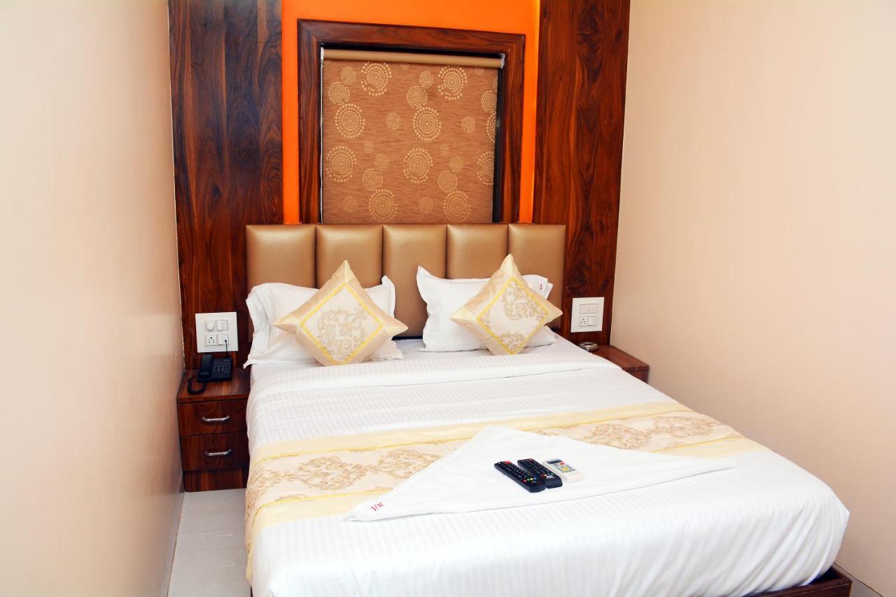 Hotel Nest N Rest - Bombay Exterior foto