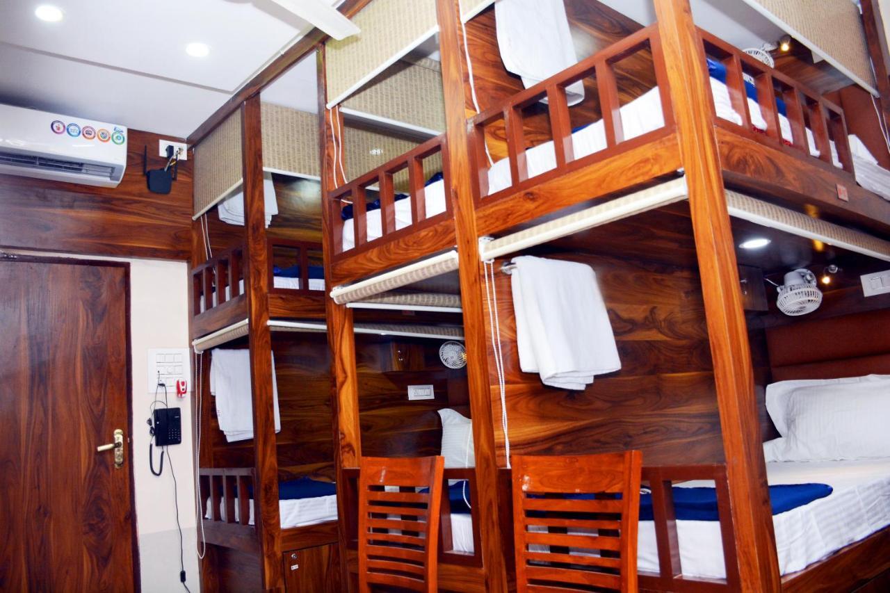 Hotel Nest N Rest - Bombay Exterior foto